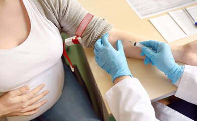 Anemija u trudnoći: Uzroci, simptomi i kako je liječiti