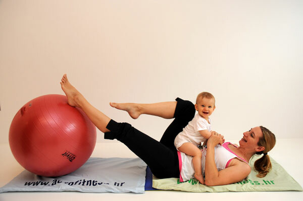 AEROfitness bebe - program zajedničkog vježbanja mama i beba